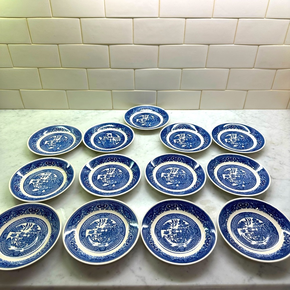 Willow Wear by Royal China. 13 Saucer Plates. In Good Vintage/Pre-Used Condition